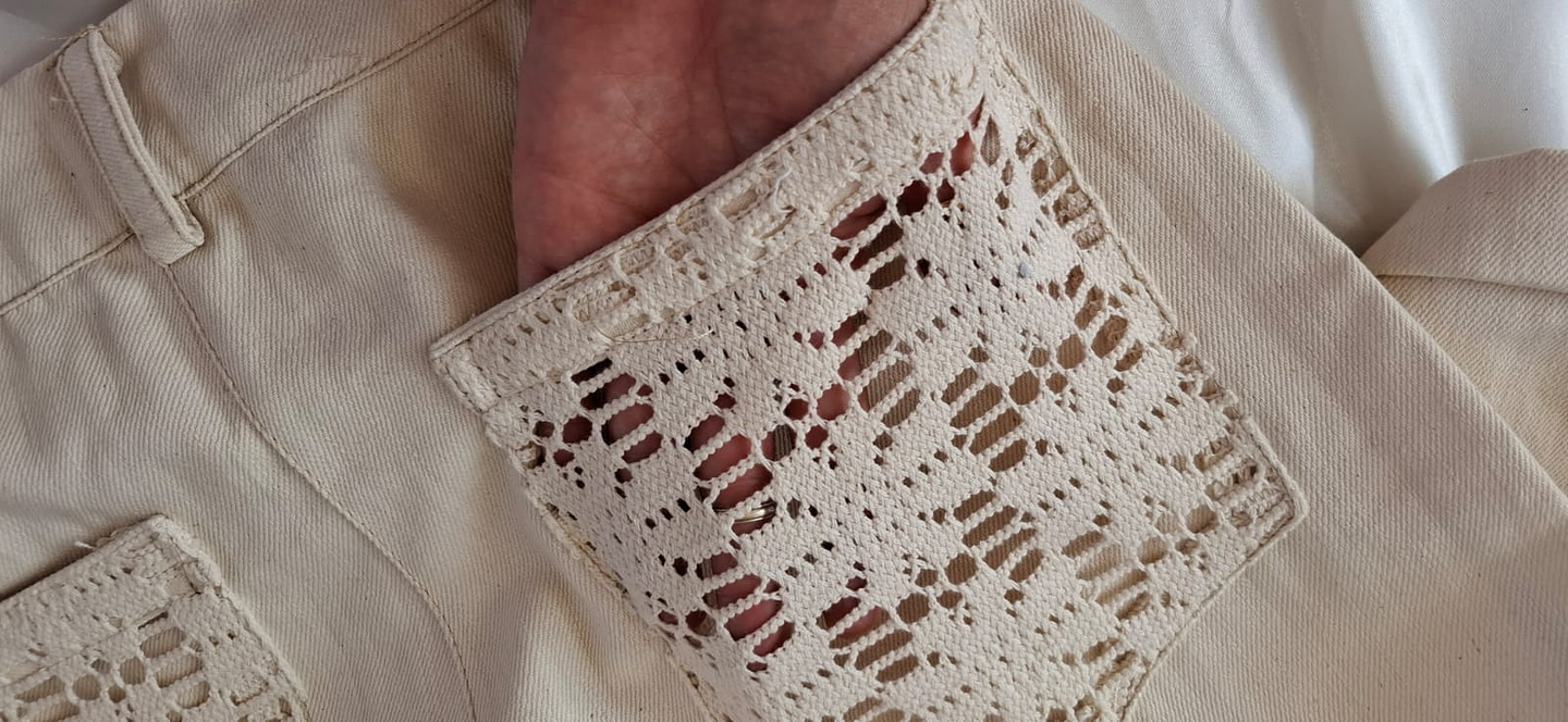 Bermuda Jean Beige Mujer con Bolsillos y Cintura Tejida – Short Cómodo y Casual Elegante 3