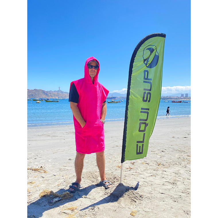 Toalla Poncho Fucsia  1