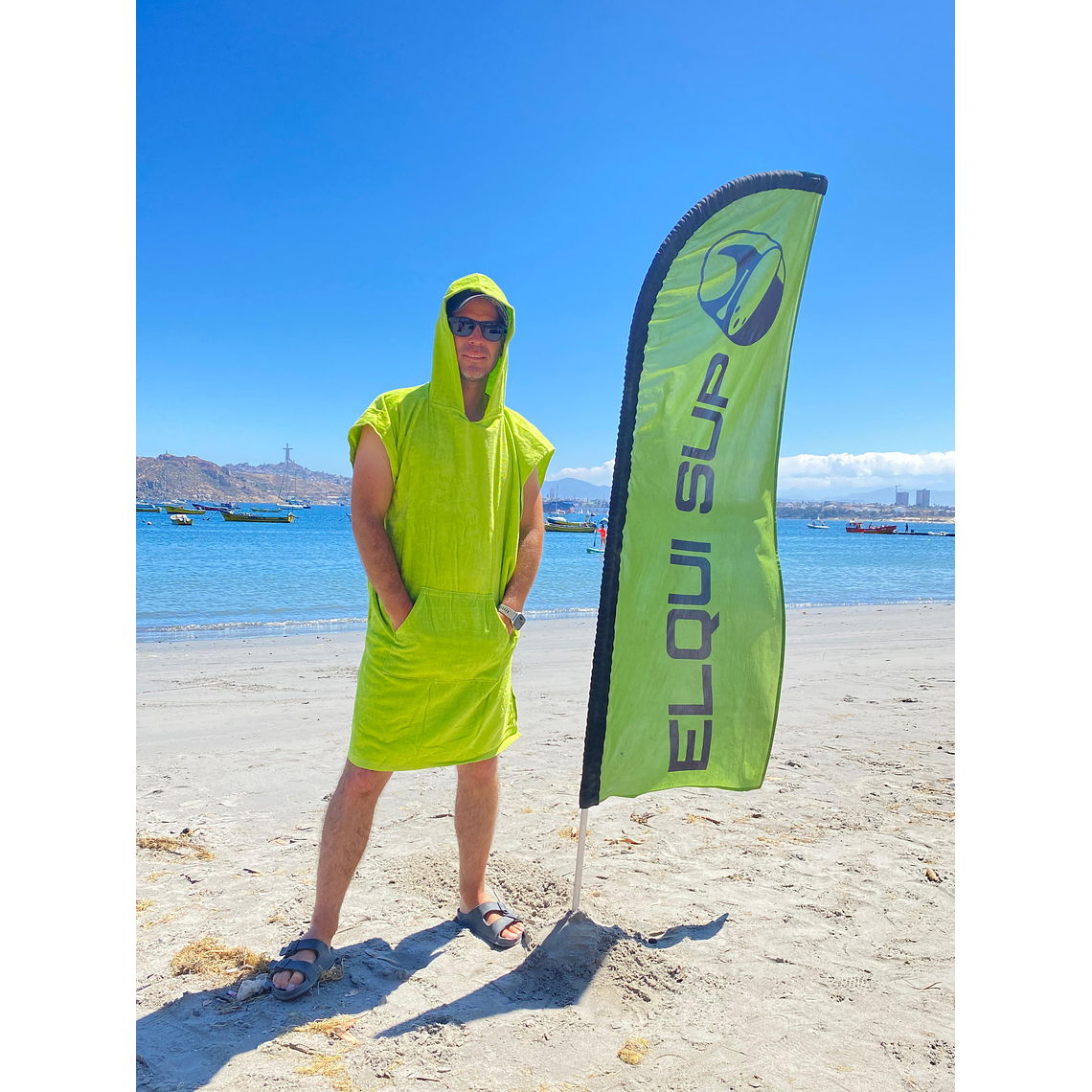 Toalla Poncho verde 1