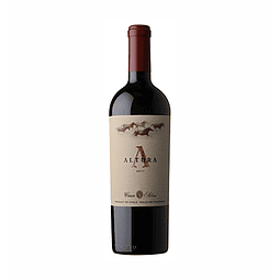 Altura (Carmenere / Cabernet / P.Verdot)  - Casa Silva