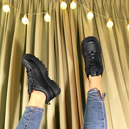 Zapatillas de Bruma 02 Eco Cuero Negro Completo