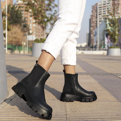Botines Chelsea 26 Negros