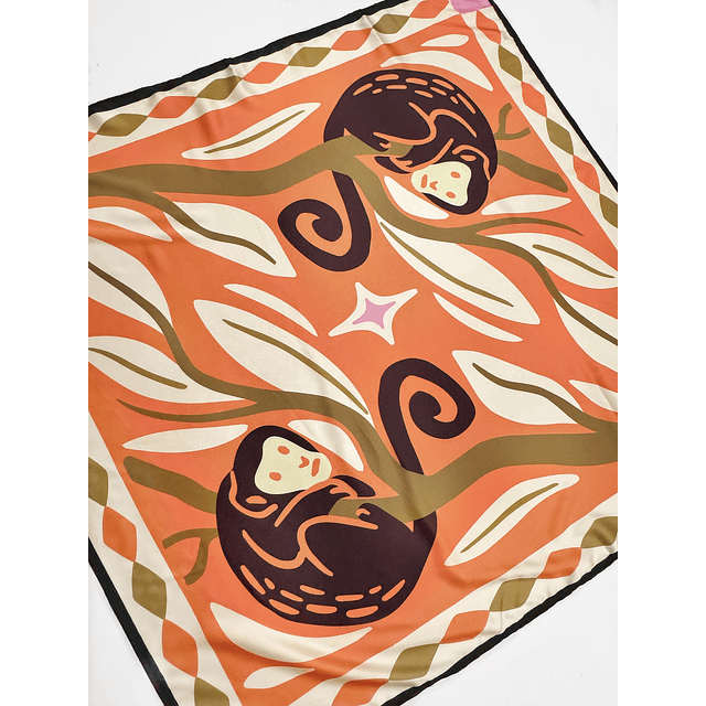 Pañoleta monos entre ramas 