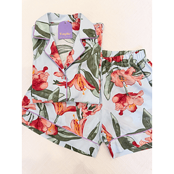 Flores rojas sobre celeste - Manga corta y short (rayón)