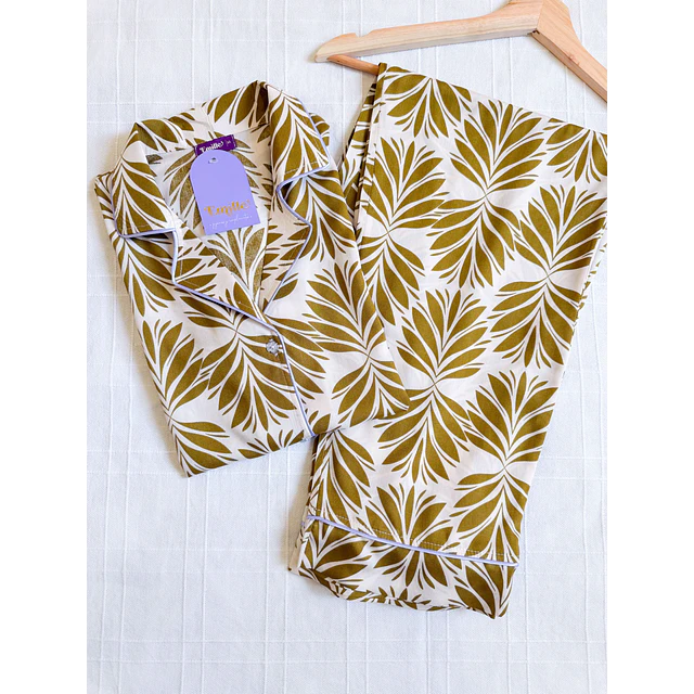 Olivos - manga corta y pantalón (rayón)