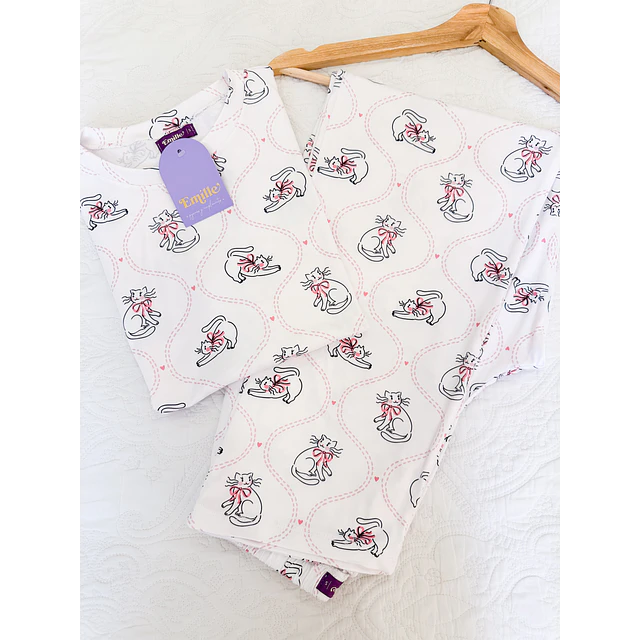 Gaticos coquette (peach) - manga larga y pantalón