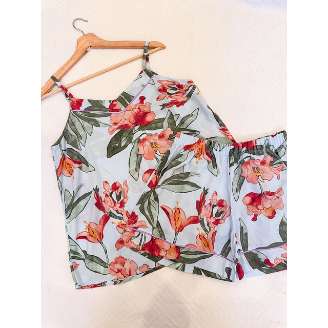 Flores rojas sobre celeste - Tiras y pantalón (rayón)