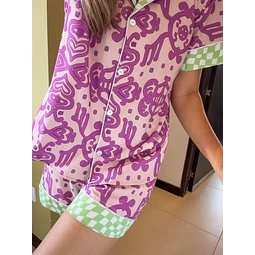 Arabescos magenta combinados - manga corta y short (seda)
