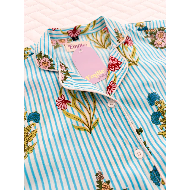 Florecitas rayas azules - manga corta y short (algodón)