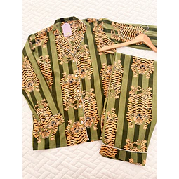 Green tiger - manga larga y pantalón (algodón)