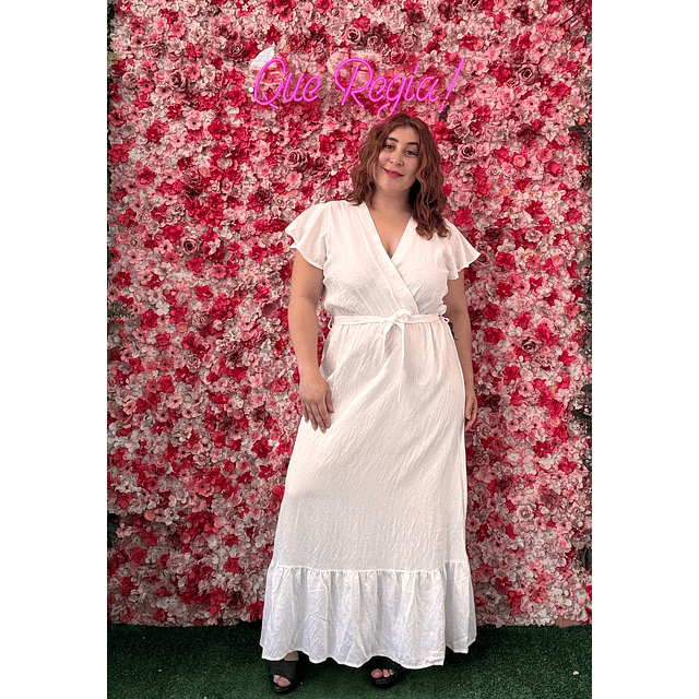 Vestido brillos y vuelos 