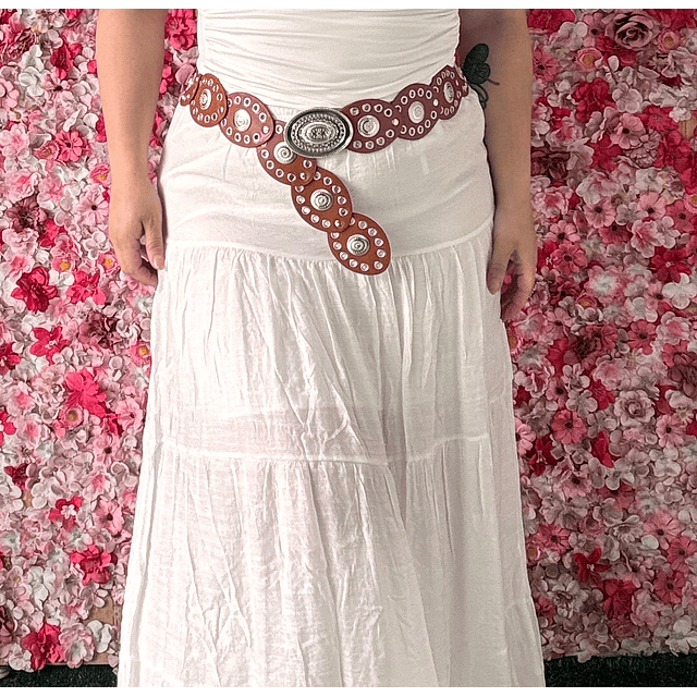 Cinturón vikingo ovalado