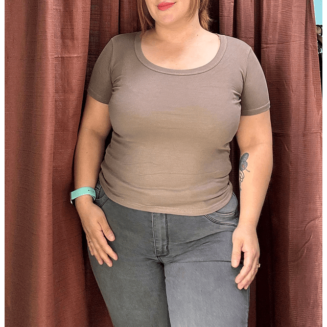 Polera Basica Canuton