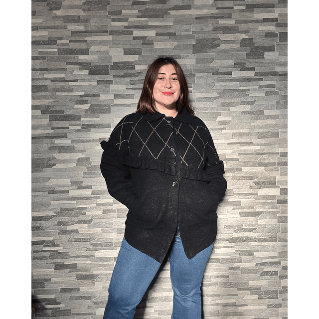 Abrigo rombos y vuelitos 