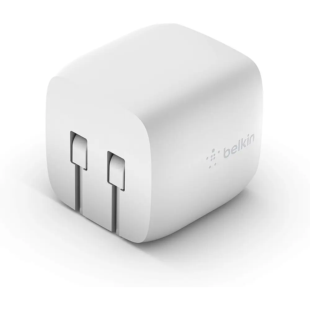 Cargador de Pared Belkin 30w Para iPhone 16 Pro Max 6.9 / iPhone 16 Pro 6.3 / iPhone 16 Normal 6.1 / iPhone 16 Plus 6.7 con cable 3