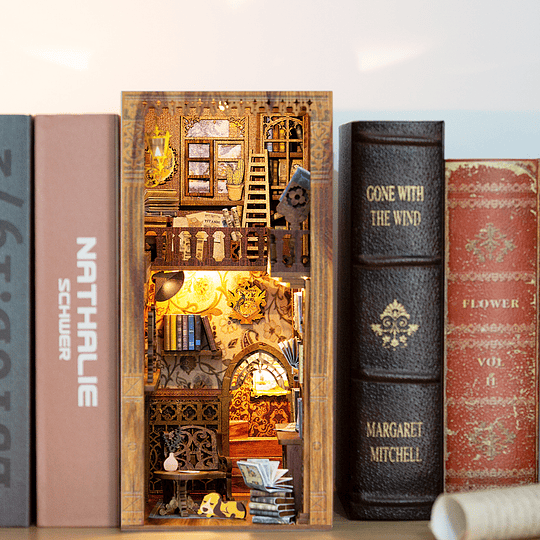  Book Nook Miniatura 3D  Eternal Bookstore