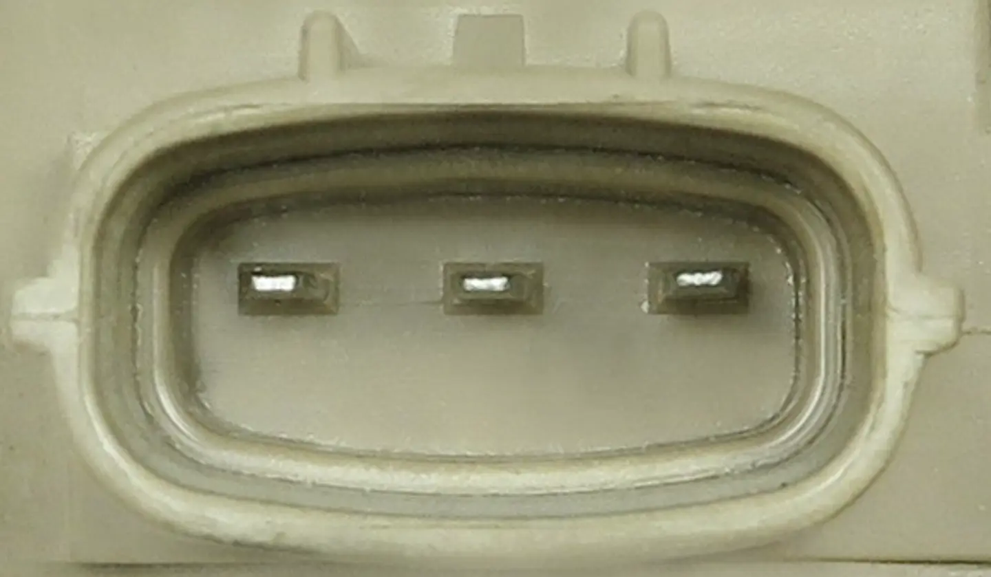 REGULADOR DE VOLTAJE TRANSPO TOYOTA YARIS 00-10 ENCENDIDO DENSO 3