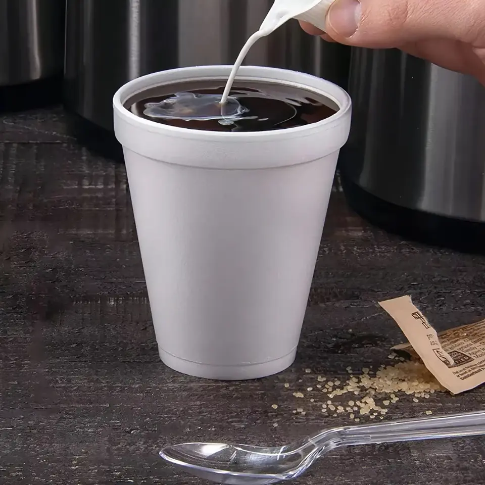 Vaso Térmico de Plumavit - 8 oz - Paquete de 50 Unidades 3