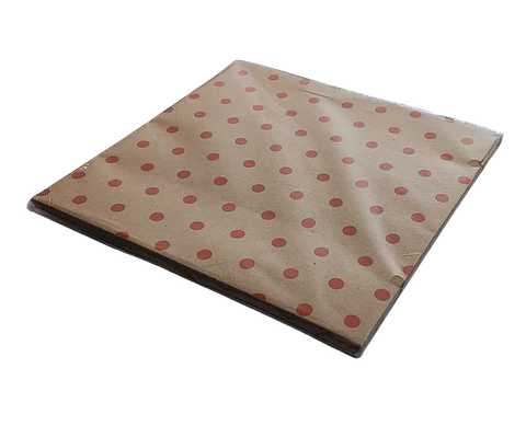 Papel para Alfajor -  14x14 - 100 unidades. - puntos rojos