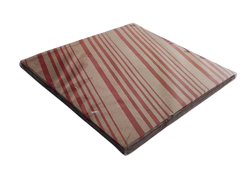 Papel para Alfajor -  14x14 - 100 unidades. - lineas rojas