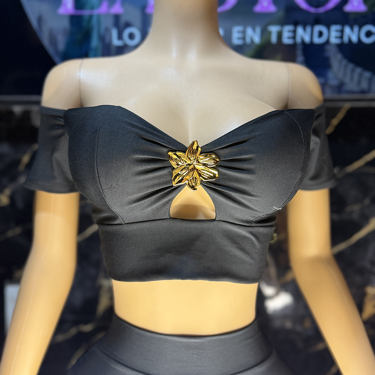 CROP FIVELA FLOR 🌸 1