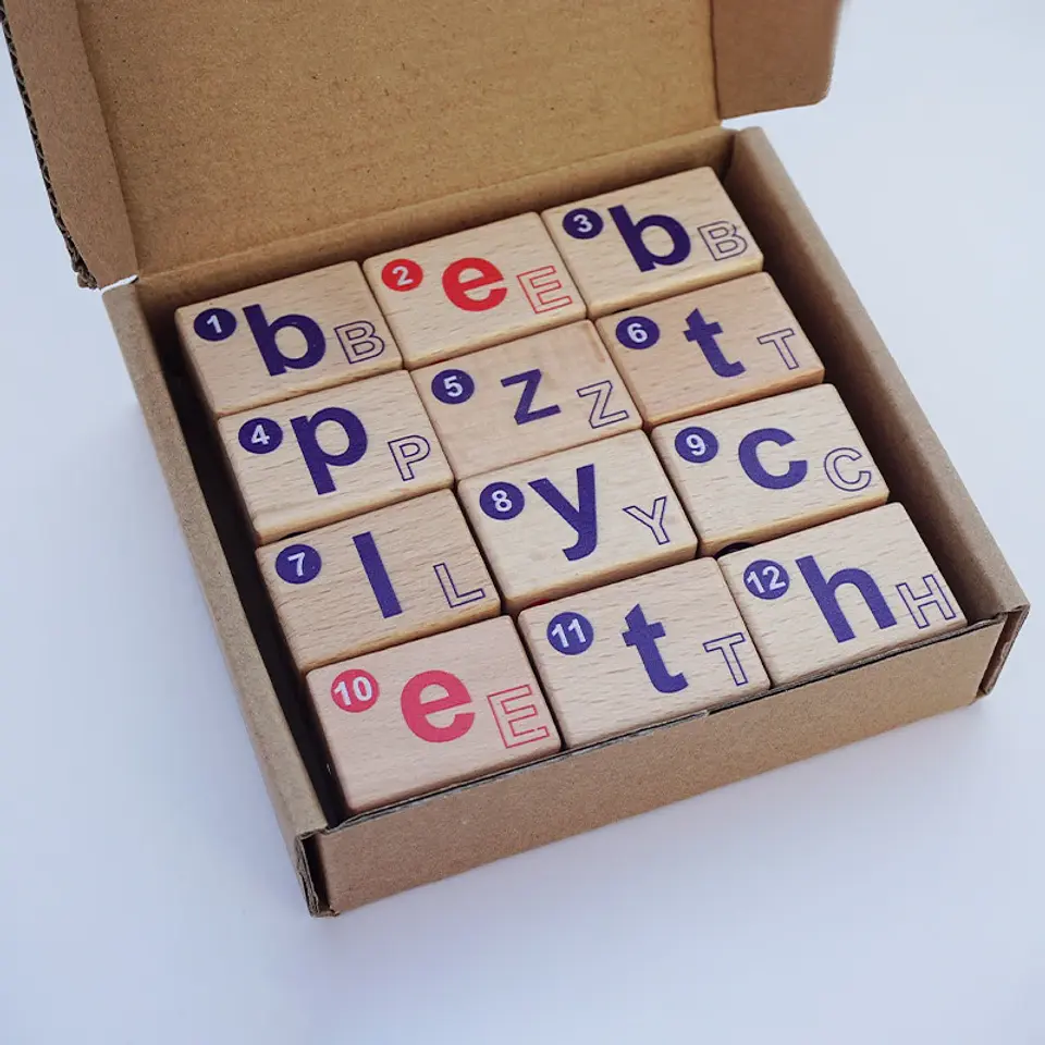 CUBOS MADERAS MAGNÉTICOS MONTESSORI APRENDIZAJE LETRAS ABC NIÑOS 6