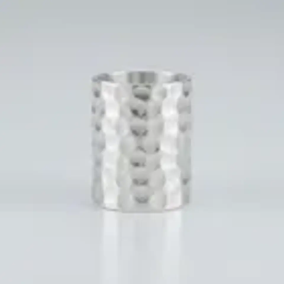 https://www.mercadolibre.cl/anillo-ancho-de-plata-martillado-diseno-faja/up/MLCU4952127394 2