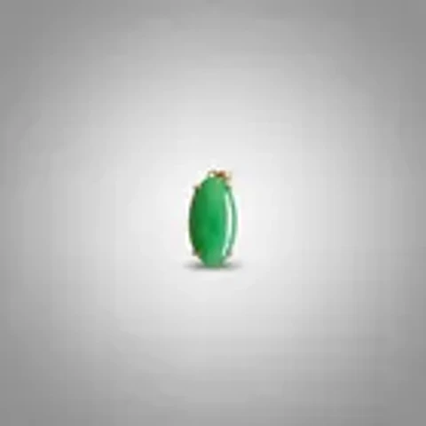Colgante De Oro Con Piedra De Jade Verde Ovalada