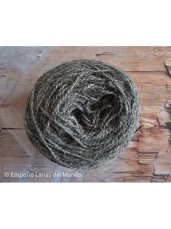 Alpaca Artesanal de Colchane Color 16 (Gris Oscuro)