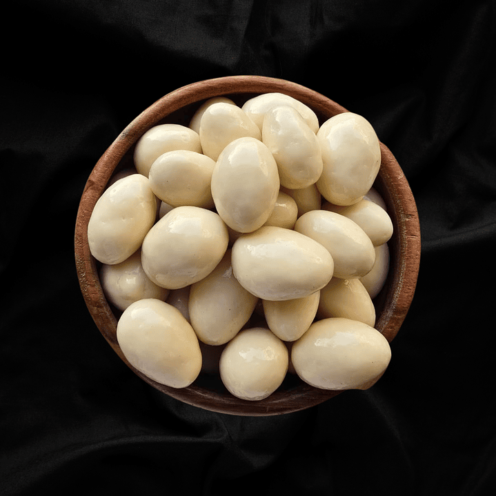 Almendras con Chocolate Blanco 1 KG. 1