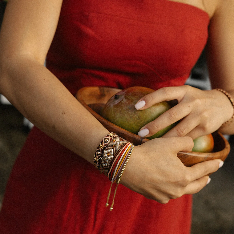 Give Back Bracelet - Golden 5