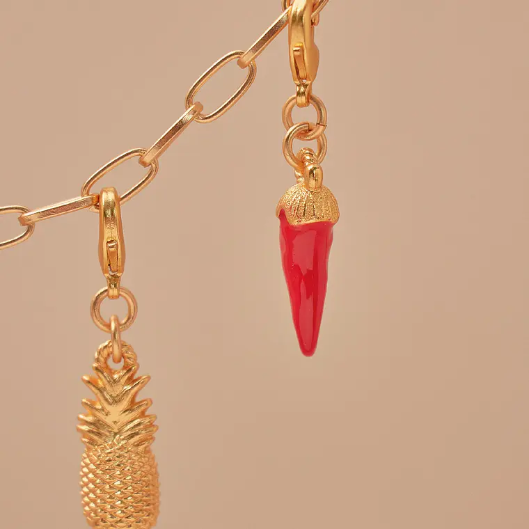 Mini Charms Ají Oro 3