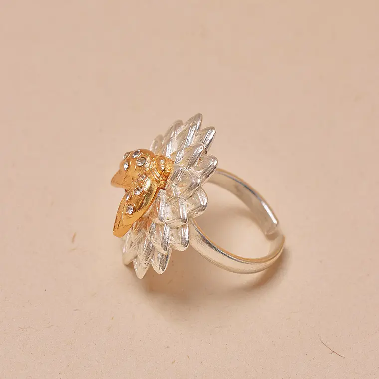 Anillo Crisantemo 5