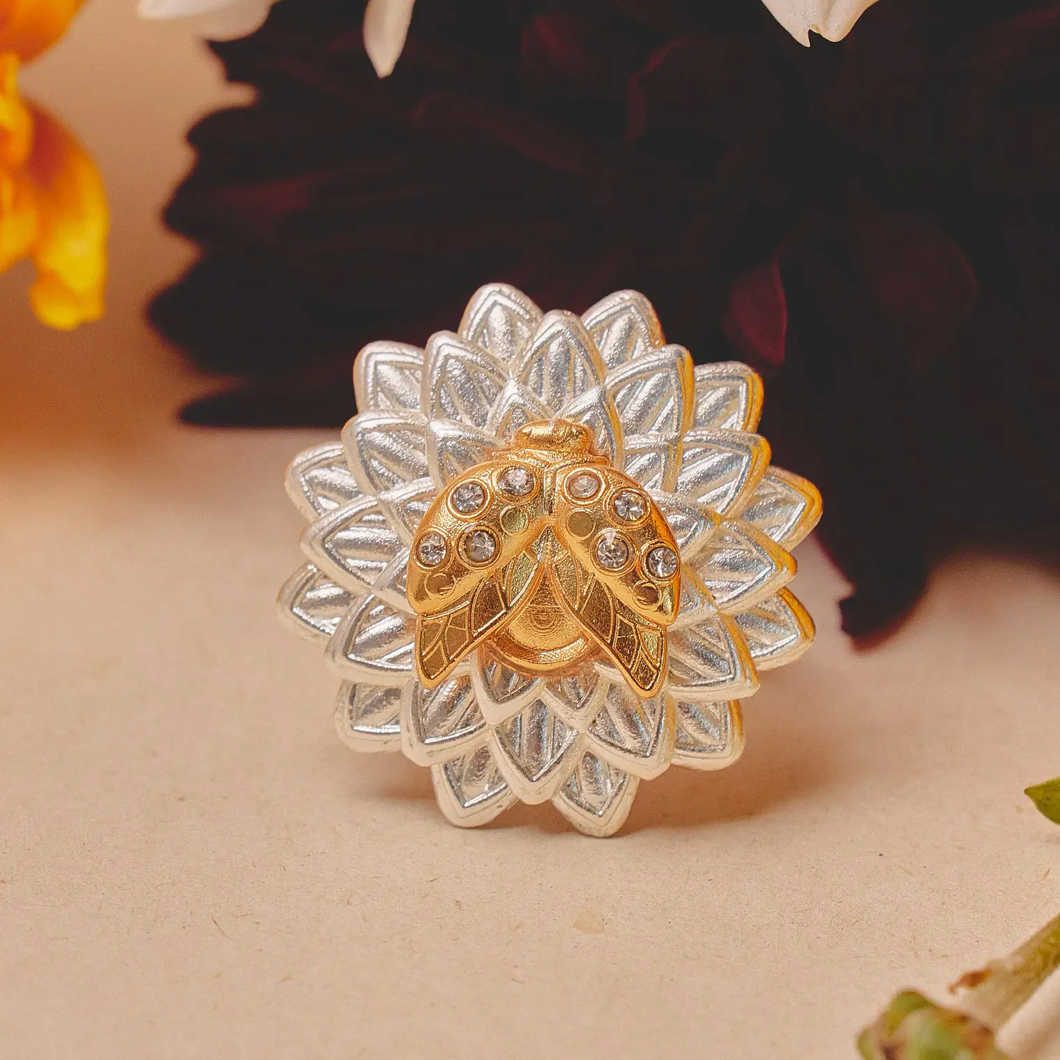 Anillo Crisantemo 3