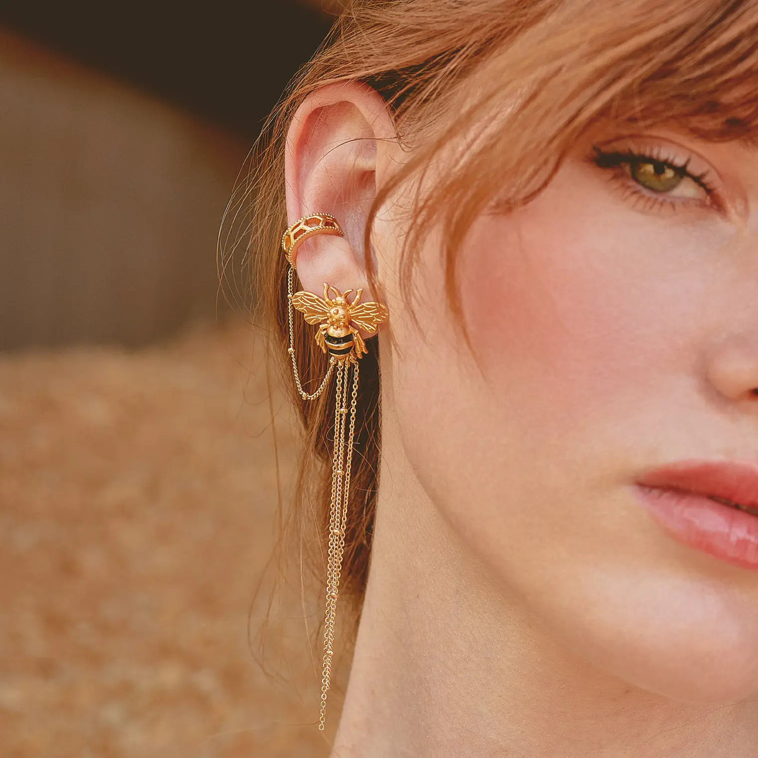Aretes Queen Bee 1