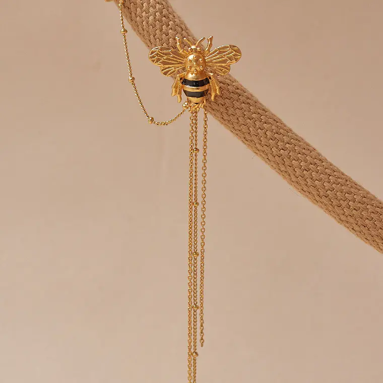 Aretes Queen Bee 8