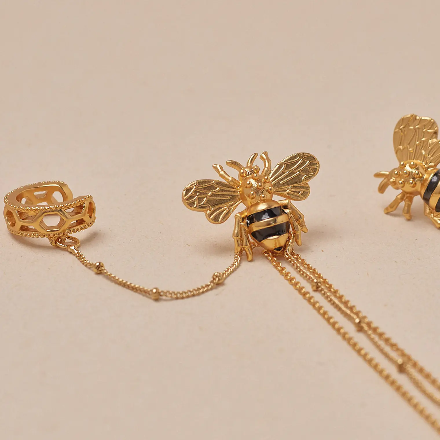 Aretes Queen Bee 9