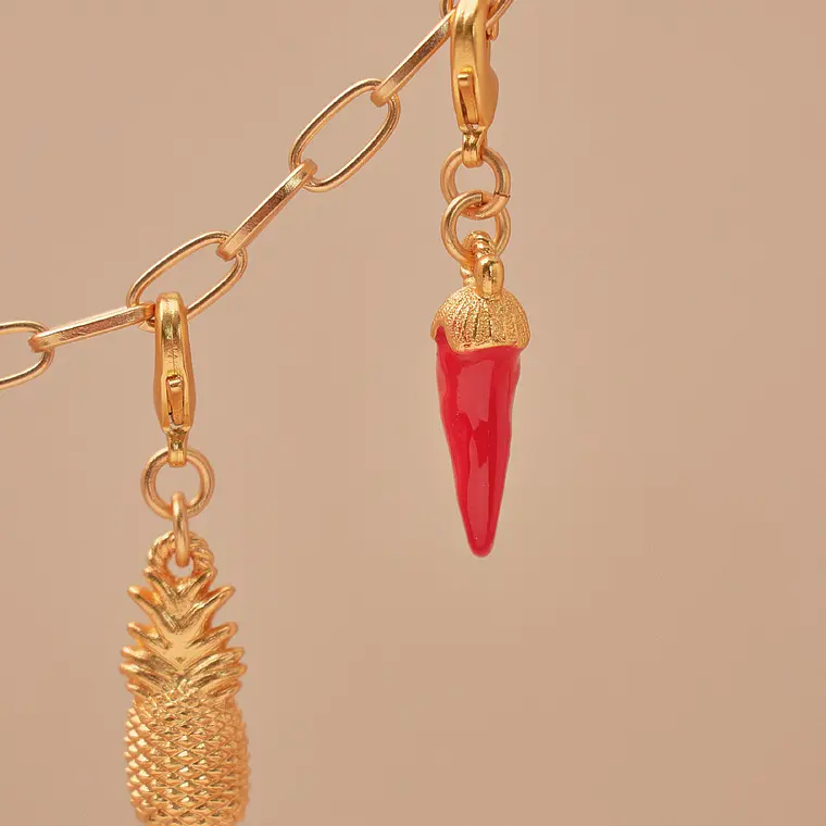 Mini Charm Piña 4