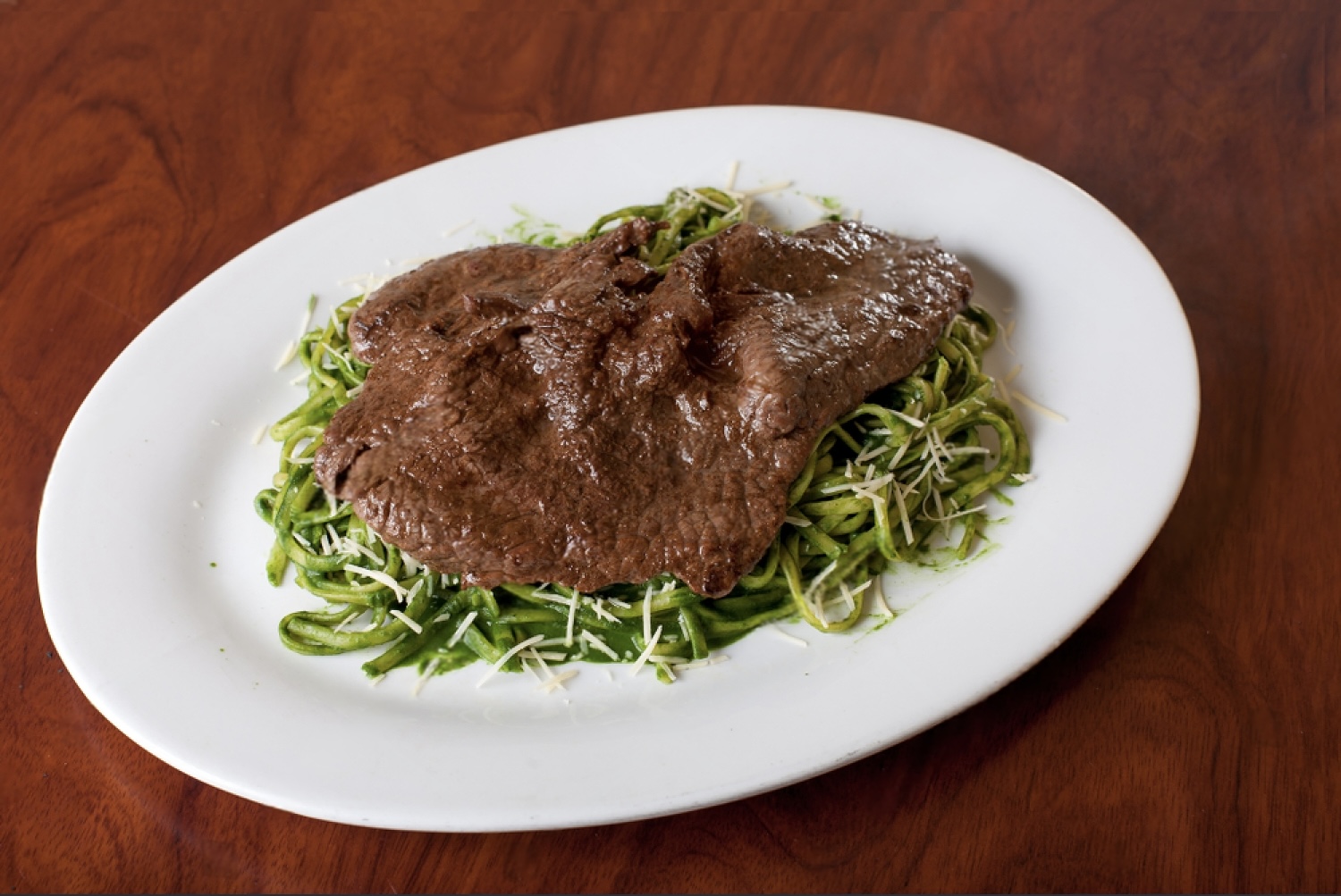 Fettuccine Al Pesto C/ Bistec 1