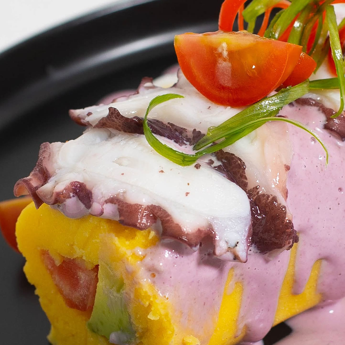 Causa Pulpo al Olivo 1