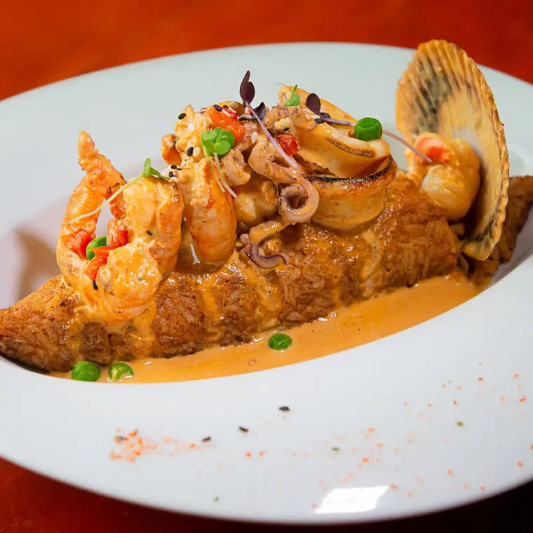 Tacu-Tacu con Mariscos 1