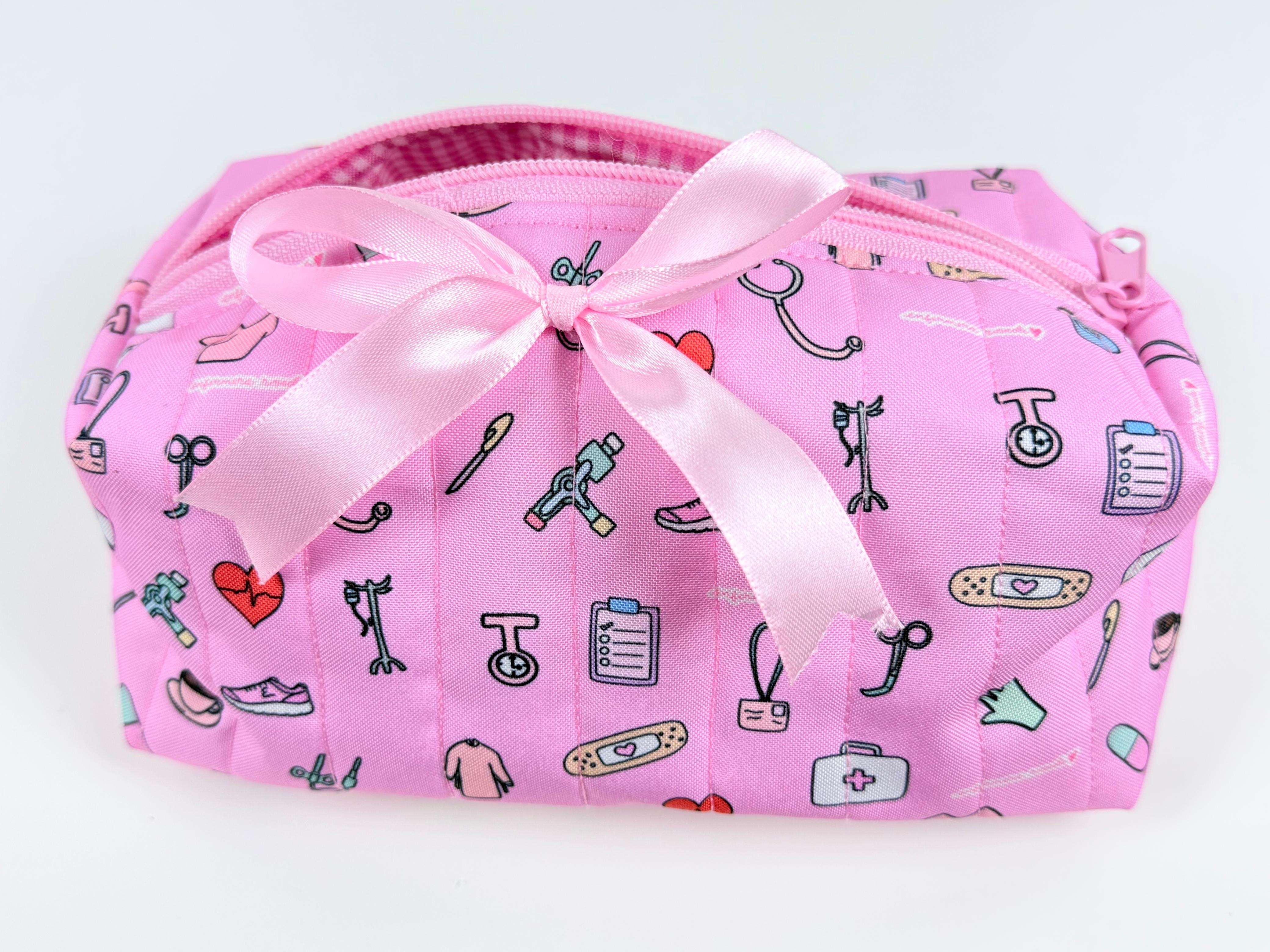 Estuche Organizador — libreta de bolsillo para estudiantes de enfermería | Enfermera Rosada (3)