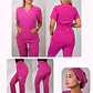 Conjunto Clínico Antifluido Mujer 3 Piezas Cuello V Fucsia - Miniatura 1