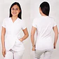 Conjunto Clínico Antifluido Mujer 3 Piezas Tulipán Blanco - Miniatura 2