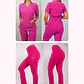 Dúo Clínico Delantal Cuello V + Pantalón Spandex Fucsia - Miniatura 1