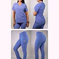 Dúo Clínico Delantal Cuello V + Pantalón Spandex Celeste - Miniatura 1