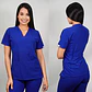 Dúo Clínico Delantal Cuello V + Pantalón Flexxy Azul Rey - Miniatura 2