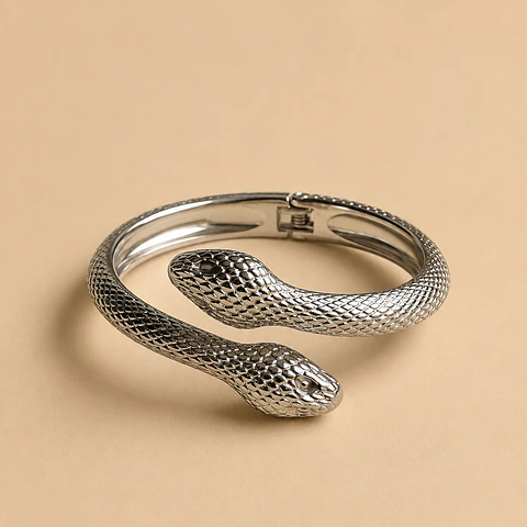 Esclava serpiente plateada