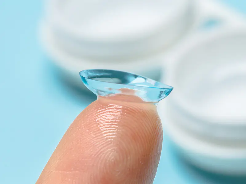 El Universo de los Lentes de Contacto en Enfoca