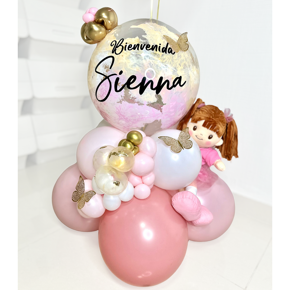 Bouquet Globos Bienvenida con Muñeca de Apego 2